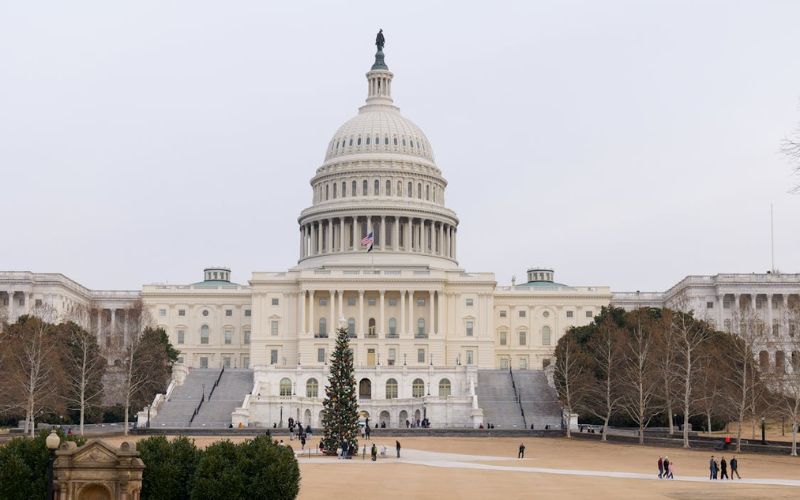 How to move to another state with no money (Image by Pexels)