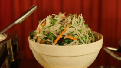 is coleslaw healthy