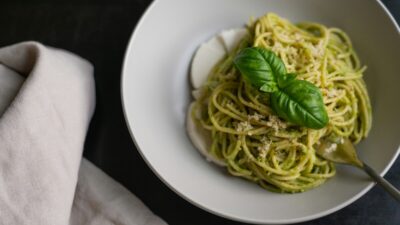 is pesto healthy