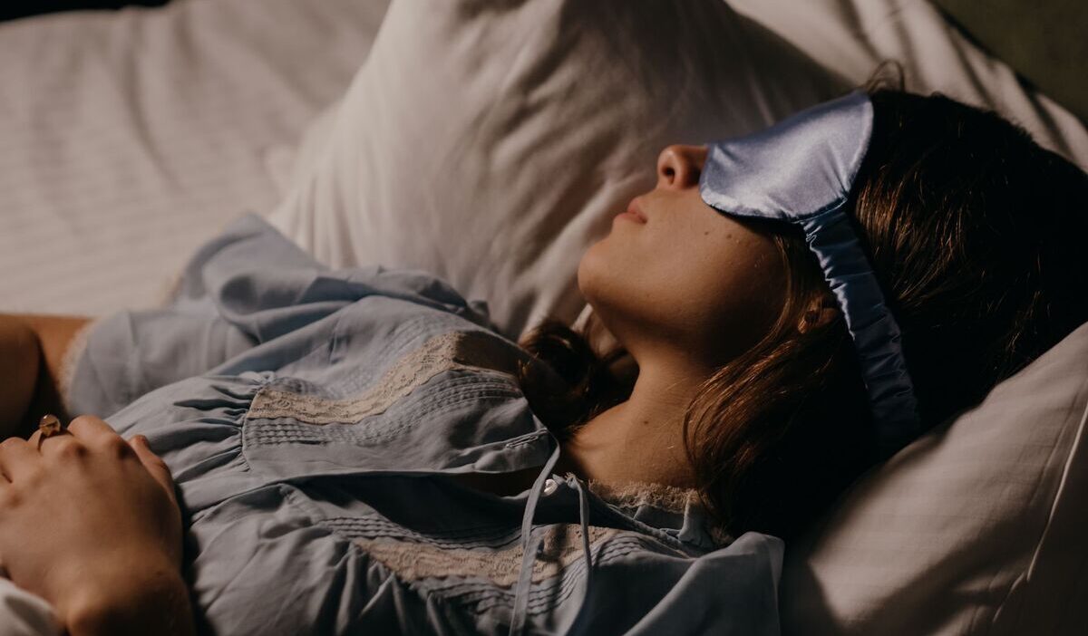 can lack of sleep cause nausea