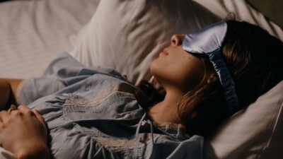 can lack of sleep cause nausea