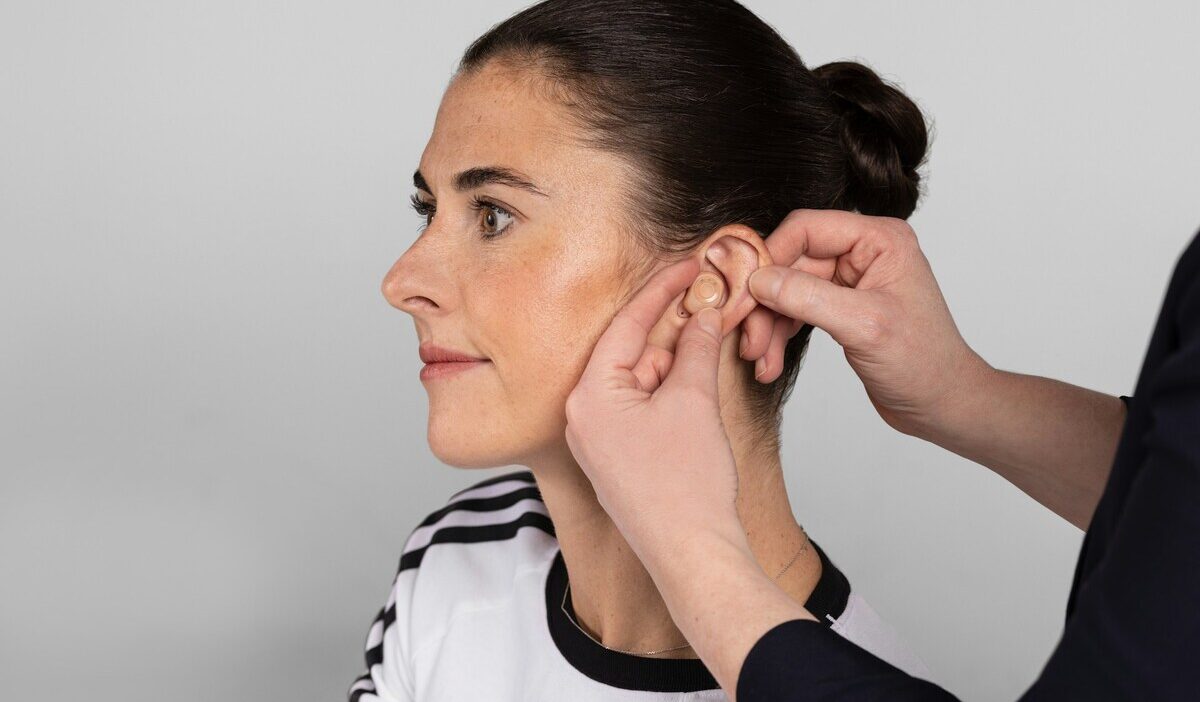 itchy ears perimenopause