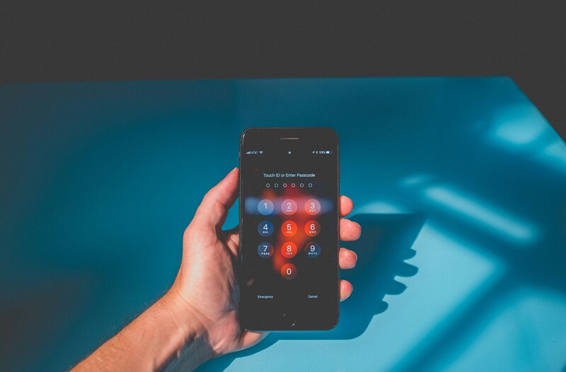how do i restart my phone