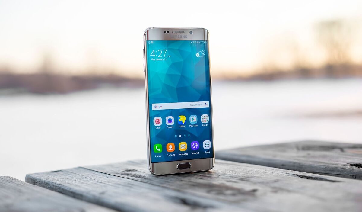 how to restart samsung phone