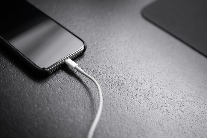 Guide on how to make phone charge faster 