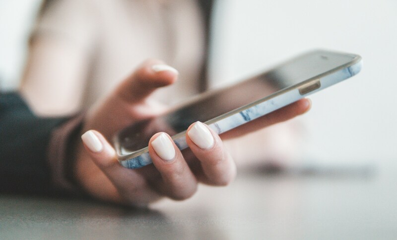 How to cool down your phone correctly?
