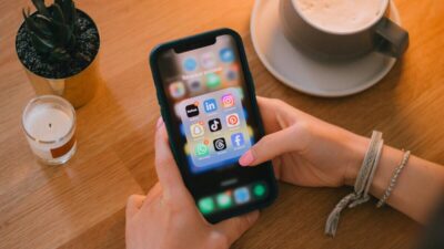what network does boost mobile use