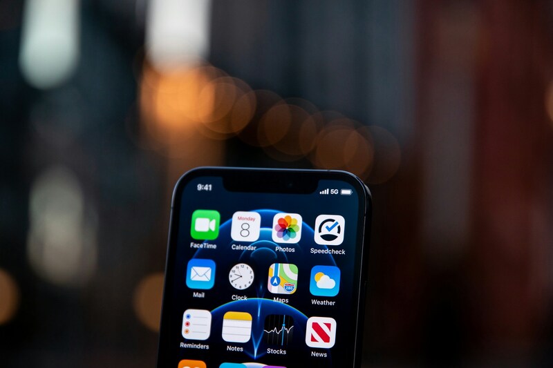 How fast is Verizon 5G home internet? 
