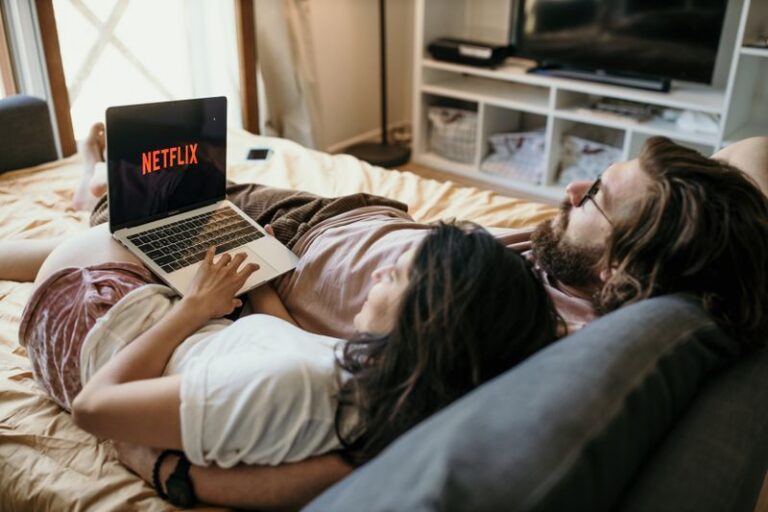 How To Guide Notebok How to Download Netflix Movies on Laptop: Step-by-Step Guide ...