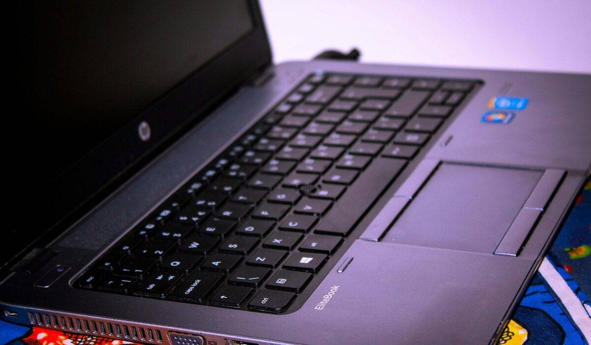 how to factory reset hp laptop